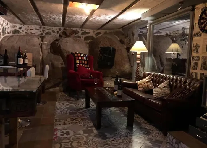 El Linaje De Cinco Sombreros * Gallegos De San Vicente